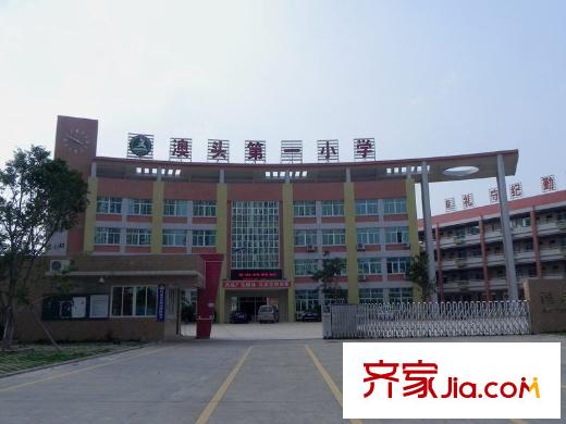 花香四季?雅苑周邊配套澳頭第一小學