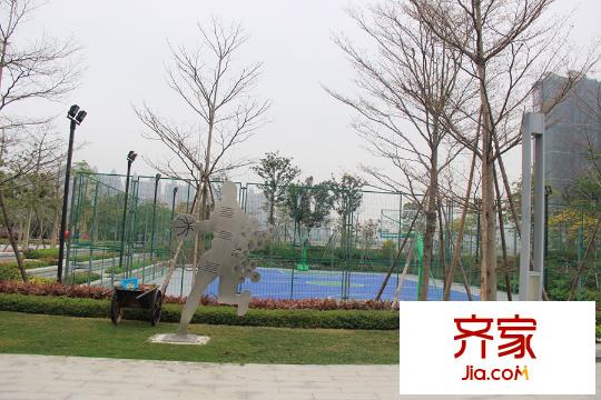方直星耀國際營(yíng)銷中心旁籃球場(chǎng)（2015-3-3）