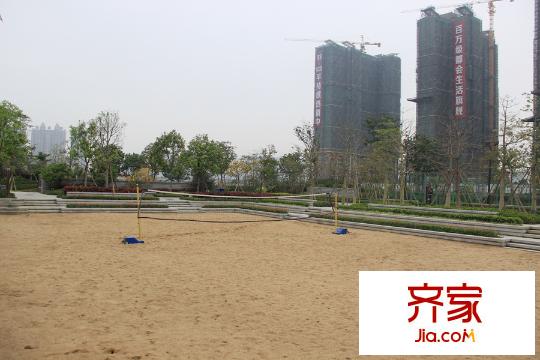 方直星耀國際營(yíng)銷中心旁沙灘排球場(chǎng)（2015-3-3）