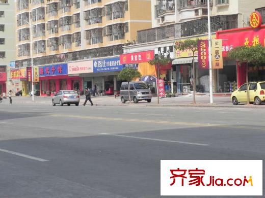 大隆財(cái)富廣場(chǎng)周邊商鋪