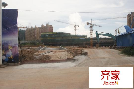 T STAR時(shí)尚假日廣場(chǎng)工程進(jìn)度圖2015.7.31