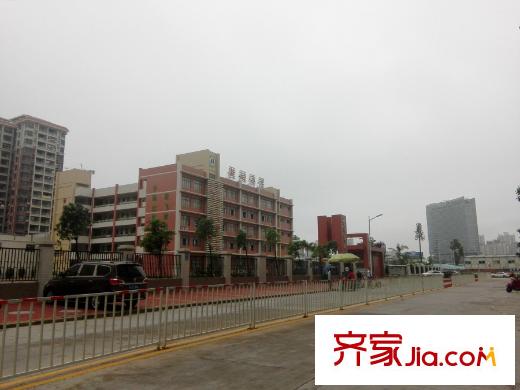 陽光新苑旁新湖小學20150507