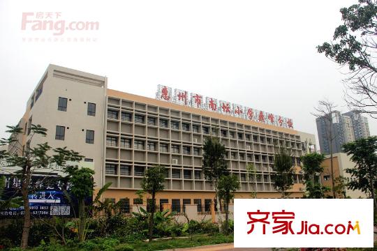 德威摩卡小鎮(zhèn)周邊南壇小學(xué)鼎峰分校20150303