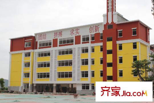 保利山水城博羅育英學校工程進度20150707