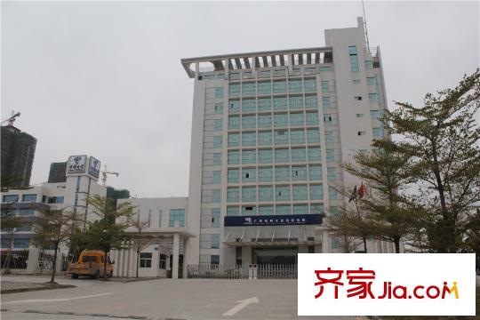 君躍荃新時代花園距離項目1千米的大亞灣供電局