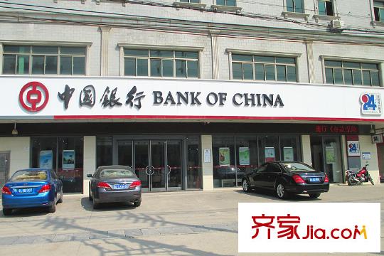 海錦御林苑二期周邊2600米處的中國銀行2015-10-22