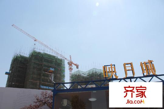 弘泰?映月城2、3棟工程進度仰拍圖（2015-10-16）
