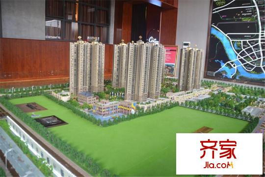 泰宇?城市中央項(xiàng)目沙盤實(shí)景照（2015-11-4）