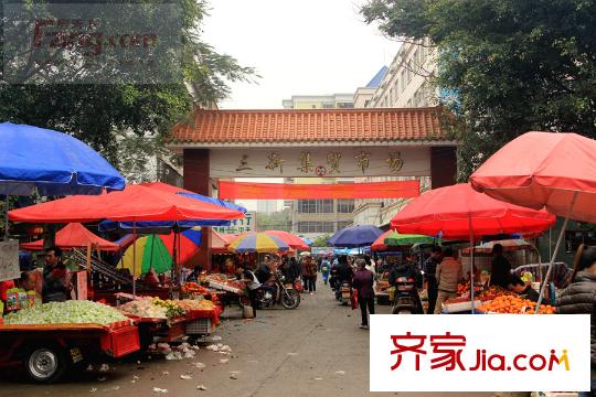 泰宇?城市中央周邊的三星農(nóng)貿(mào)市場20150303