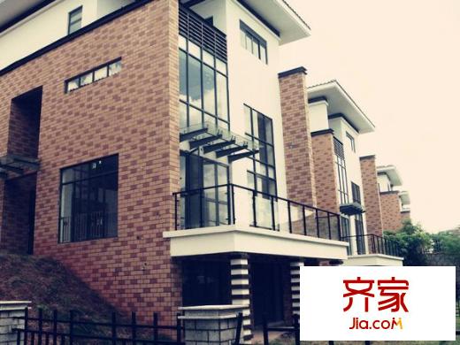 龍城一品別墅