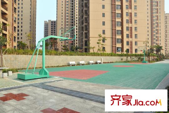 富川瑞園項(xiàng)目配套籃球場(chǎng)20150708