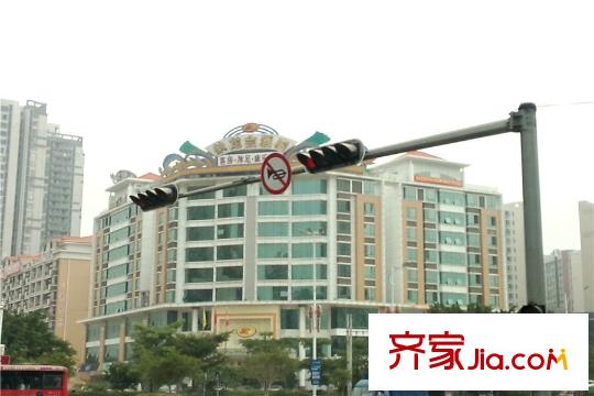 國(guó)鵬?潤(rùn)德學(xué)府周邊惠州大道市政大樓