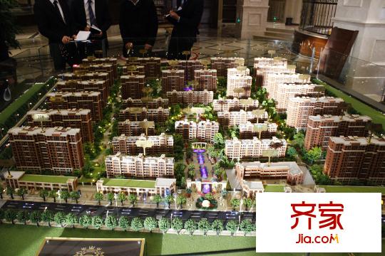 一涵?溫莎公館住宅區(qū)沙盤(pán)