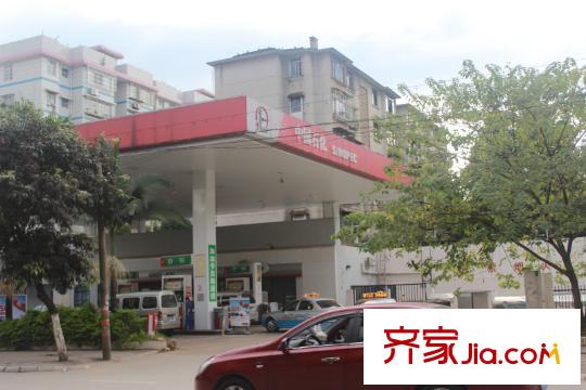 盛天悅景臺(tái)加油站