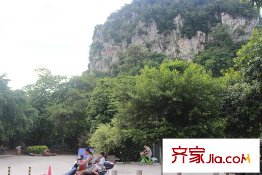 盛天悅景臺(tái)盤(pán)龍山公園
