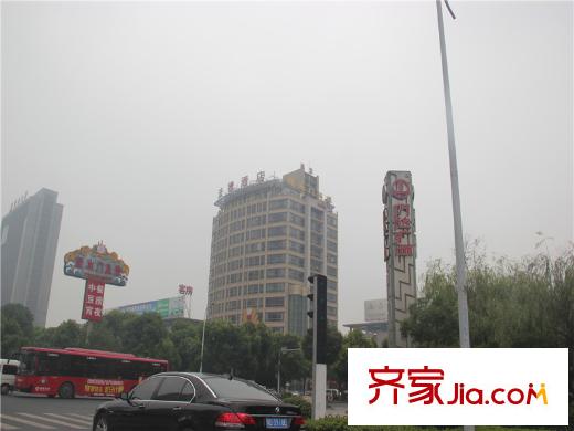 萬(wàn)和麗都周邊20140704