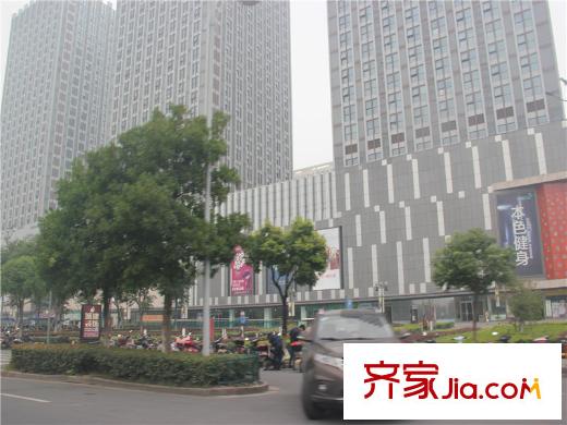 萬(wàn)和麗都周邊20140704