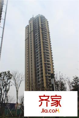 中航?翡翠灣完工樓棟外墻