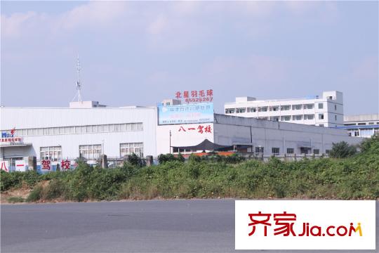 長虹世紀(jì)榮廷八一駕校