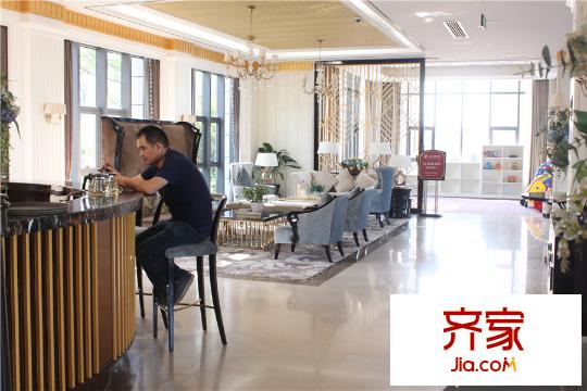 長(zhǎng)虹世紀(jì)榮廷樓部實(shí)景（2015.9.9）