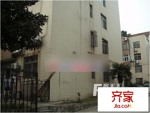 新鴻安公寓