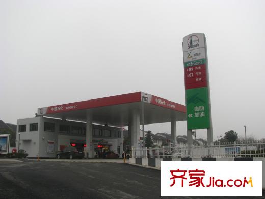 峰尚國際周邊加油站