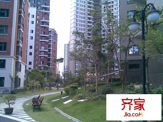 少管所宿舍外景圖 
