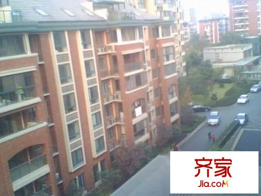 六安路體委大院