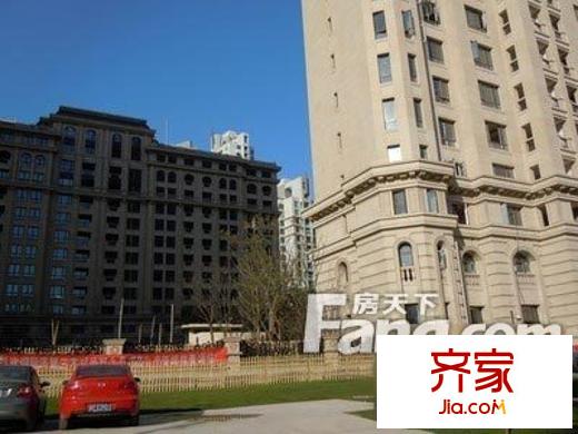 新天地國(guó)際廣場(chǎng)外景圖2