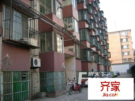市三建公司宿舍外景圖1