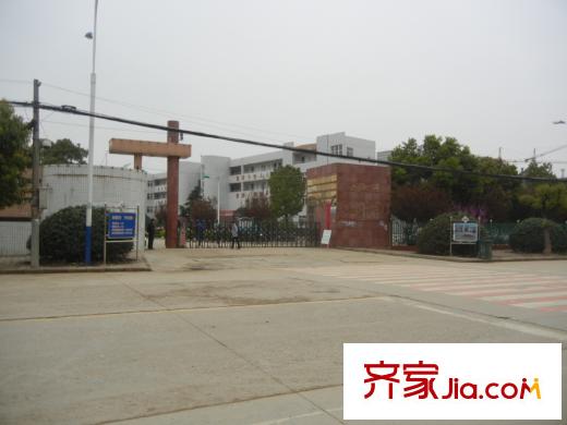 廬江中心城廬江四中