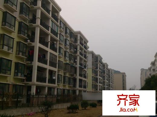 桃花苑小區(qū)外景圖1