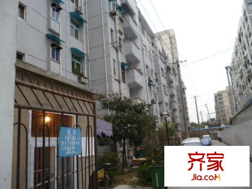 自行車廠宿舍外景圖1