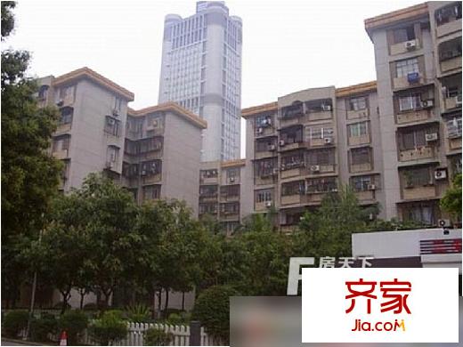 八一齒輪廠(chǎng)宿舍外景圖1