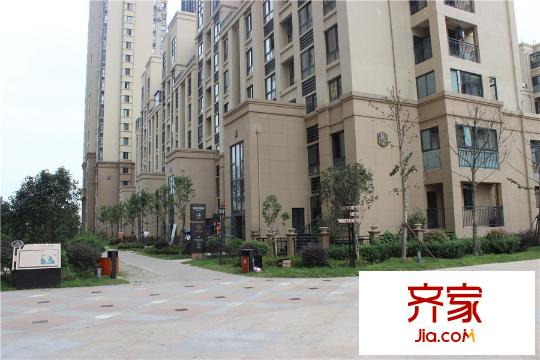 建業(yè)時(shí)光原著項(xiàng)目實(shí)景（2015.9.22）