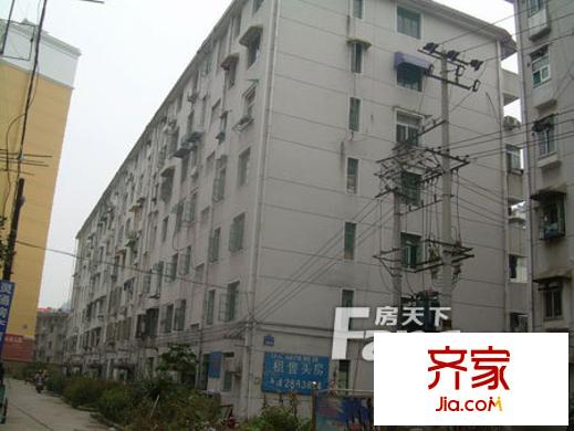 高壓開關(guān)廠宿舍外景圖1