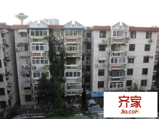 團委宿舍外景圖 