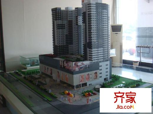 中翔新東城