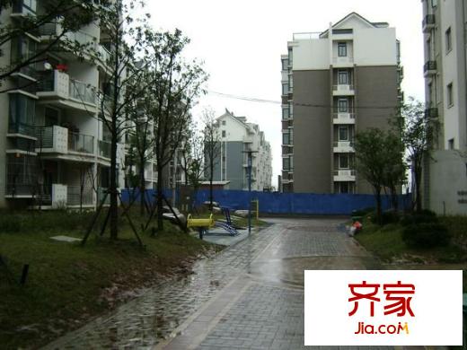 龍湖花園外景圖 