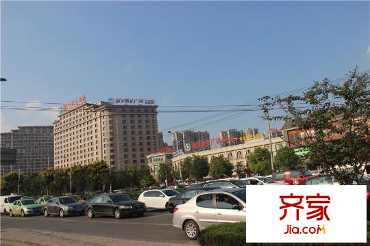 明發(fā)商業(yè)廣場(chǎng)項(xiàng)目實(shí)景（2015.9.28）