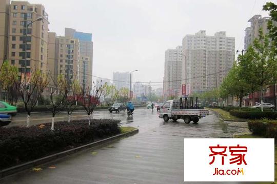 萬聯(lián)春曉翠庭外景圖萬聯(lián)?春曉翠庭1