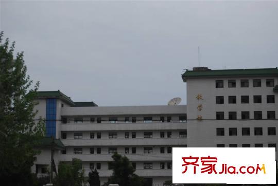 和地藍(lán)灣配套圖交通職業(yè)技術(shù)學(xué)校一角