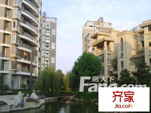 西環(huán)中心廣場(chǎng)外景圖1