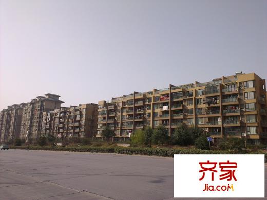 園上園實(shí)景圖小區(qū)外觀（2013-3-5）