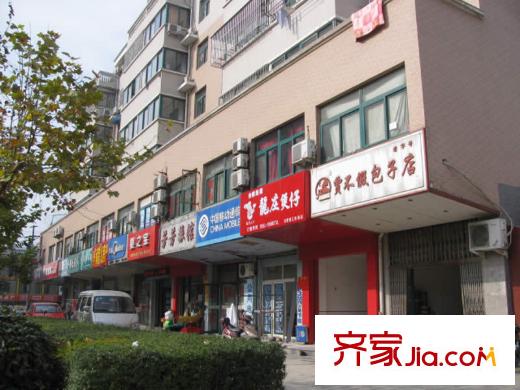 萬科金色名郡配套圖周邊配套：商業(yè)街