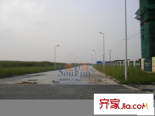 國際麗晶城配套圖西邊的末名小路