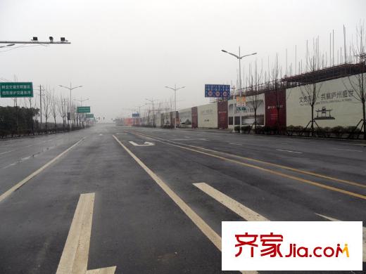 保利拉菲公館周邊路況