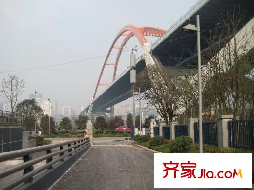 誠投天鄰水岸樓盤外景圖(2013.3)