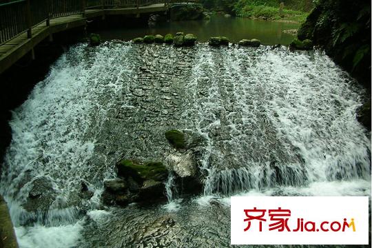 金易水映長山國際度假小鎮(zhèn)項目周邊四面山風(fēng)景區(qū)