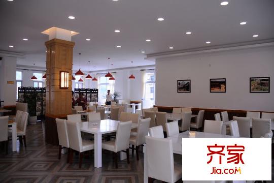 九壩印象項(xiàng)目?jī)?nèi)部餐廳（2015-08-12）